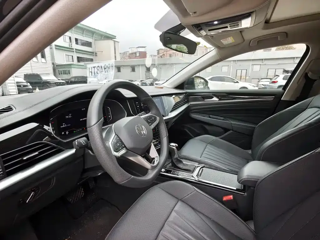 Volkswagen Passat — фото 10