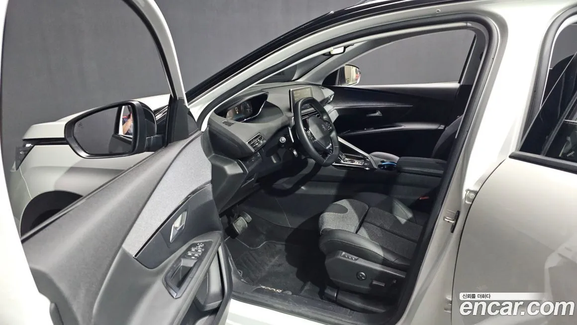 Peugeot 3008 2021 из KR, фото 9