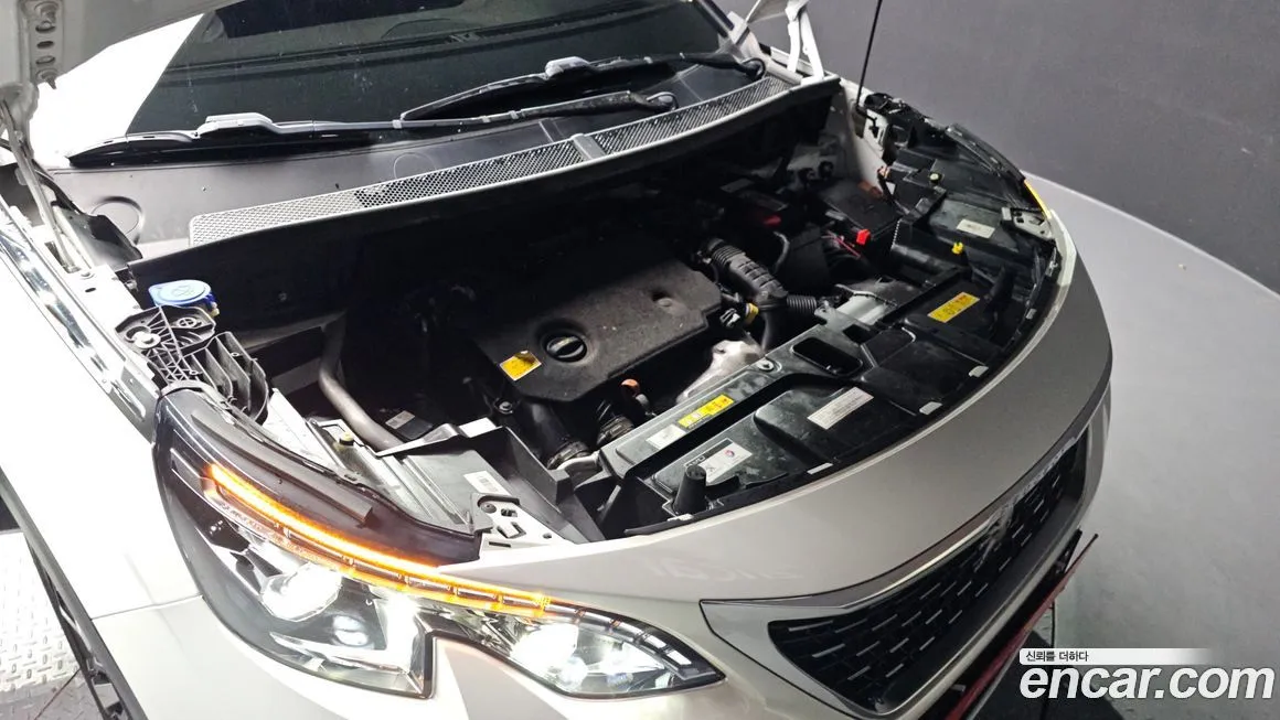 Peugeot 3008 2021 из KR, фото 10