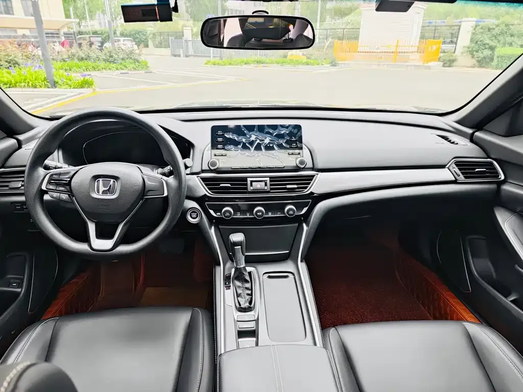 Honda Inspire — фото 3