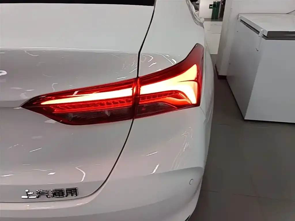 Buick Verano 2025 из CN, фото 7
