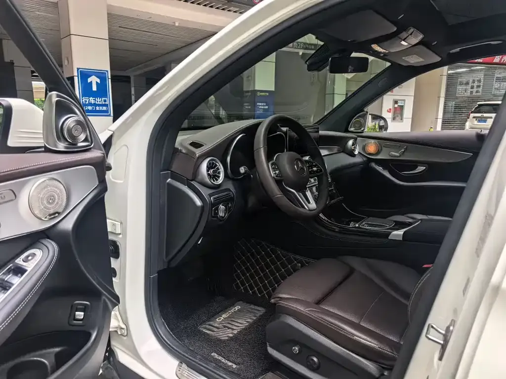 Mercedes-Benz GLC 2021 из CN, фото 4