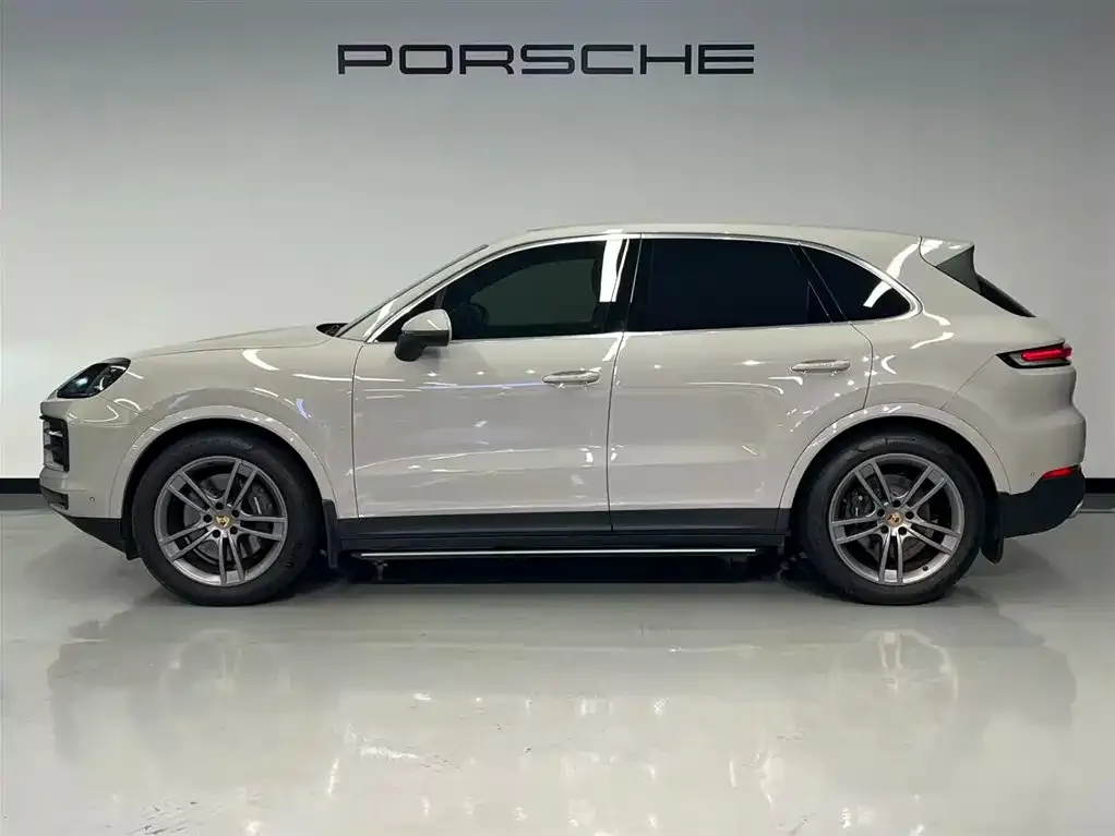 Porsche Cayenne — фото 4