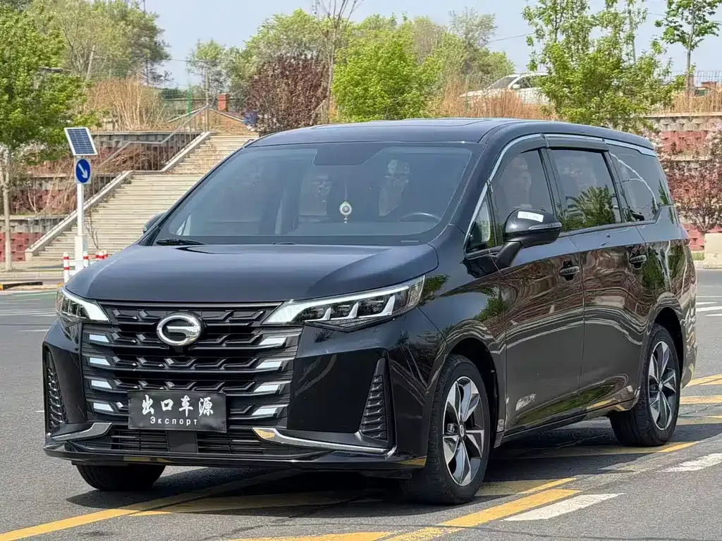 GAC Motor Trumpchi M6 — фото 1