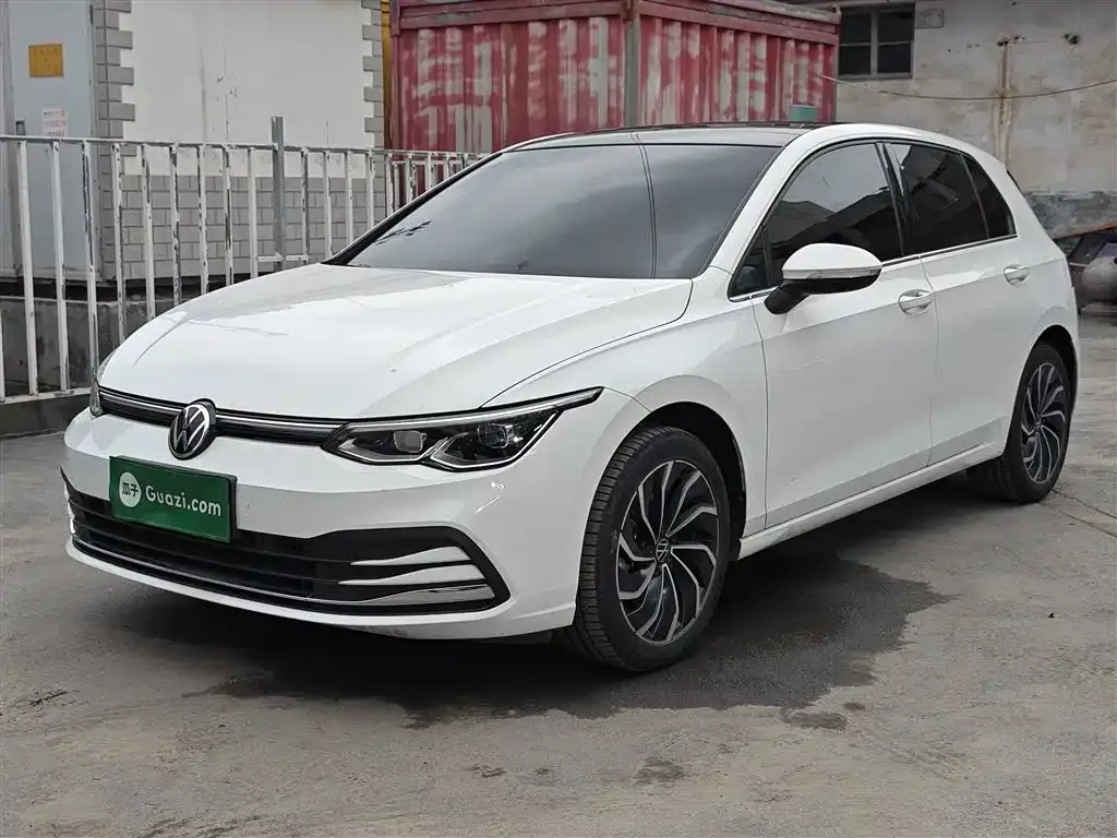 Volkswagen Golf 2025 из CN, фото 10