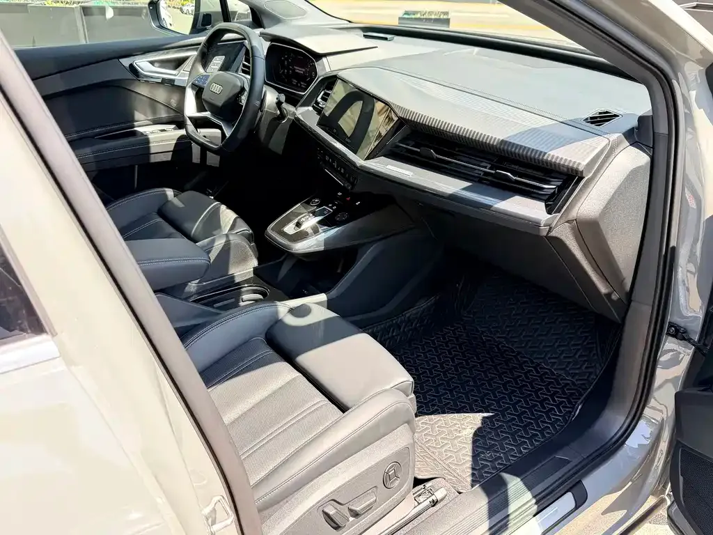 Audi Q4 e-tron 2025 из CN, фото 10
