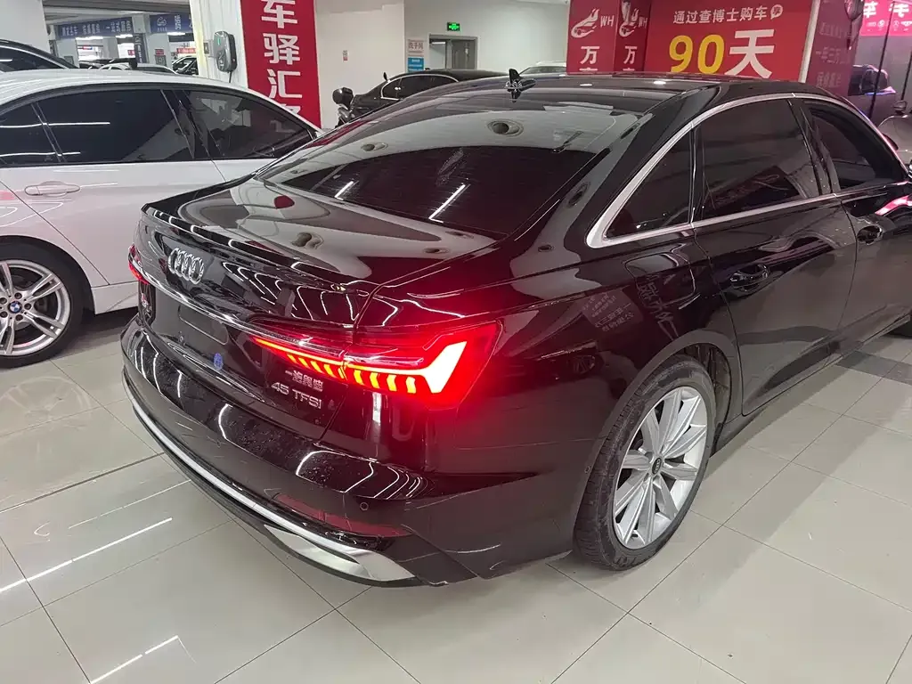 Audi A6L 2024 из CN, фото 6