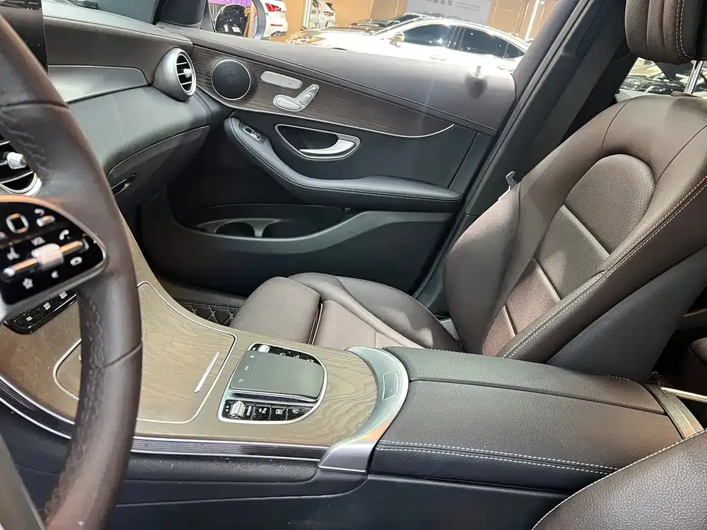 Mercedes-Benz GLC 2022 из CN, фото 4