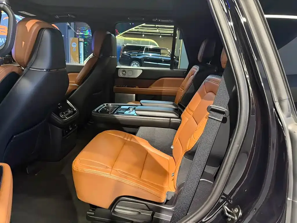 Lincoln Navigator 2021 из CN, фото 4