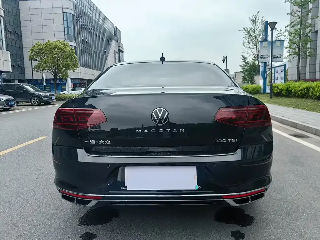 Volkswagen Magotan 2024 из CN, фото 3