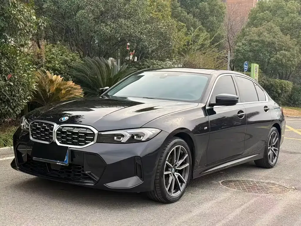 BMW 3 Series — фото 1