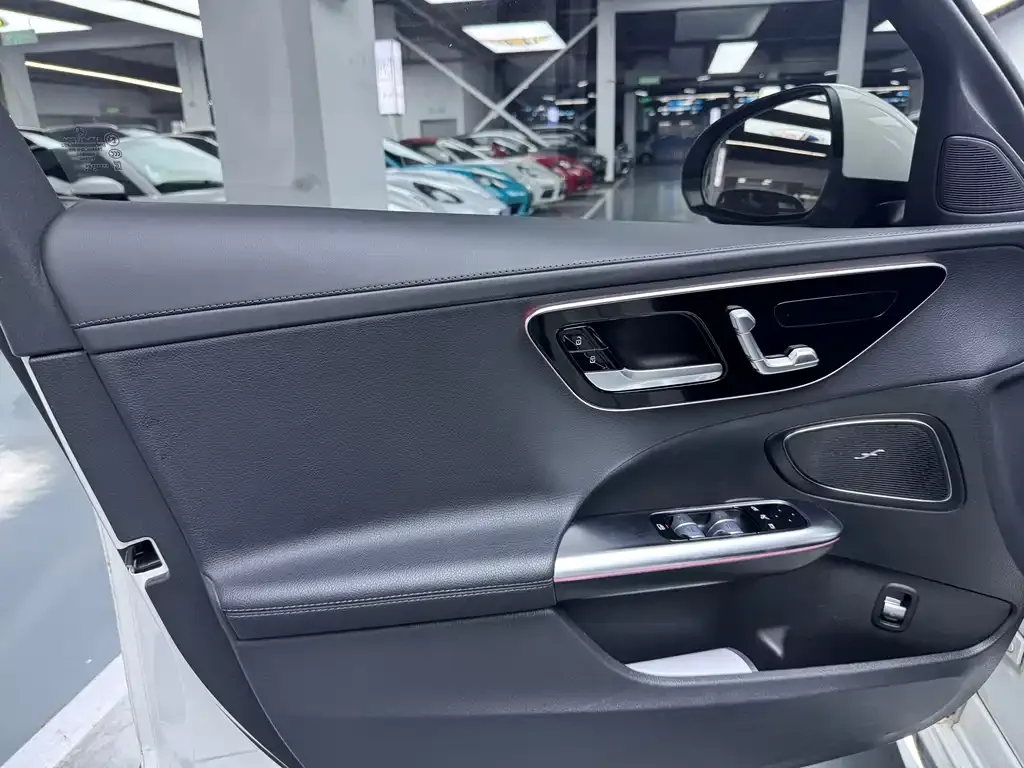 Mercedes-Benz C-Class 2024 из CN, фото 7