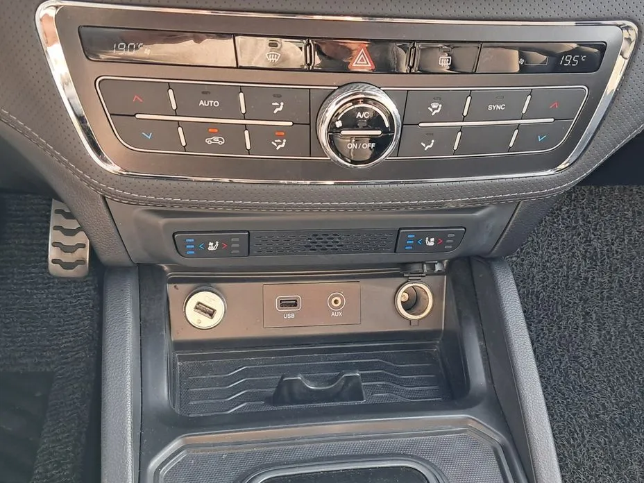 KG Mobility (Ssangyong) Rexton — фото 3
