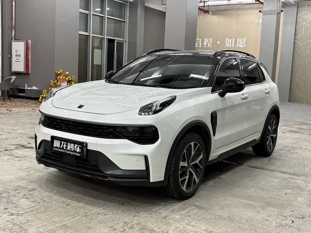 Lynk & Co 01 EM-P 2022 из CN, фото 1