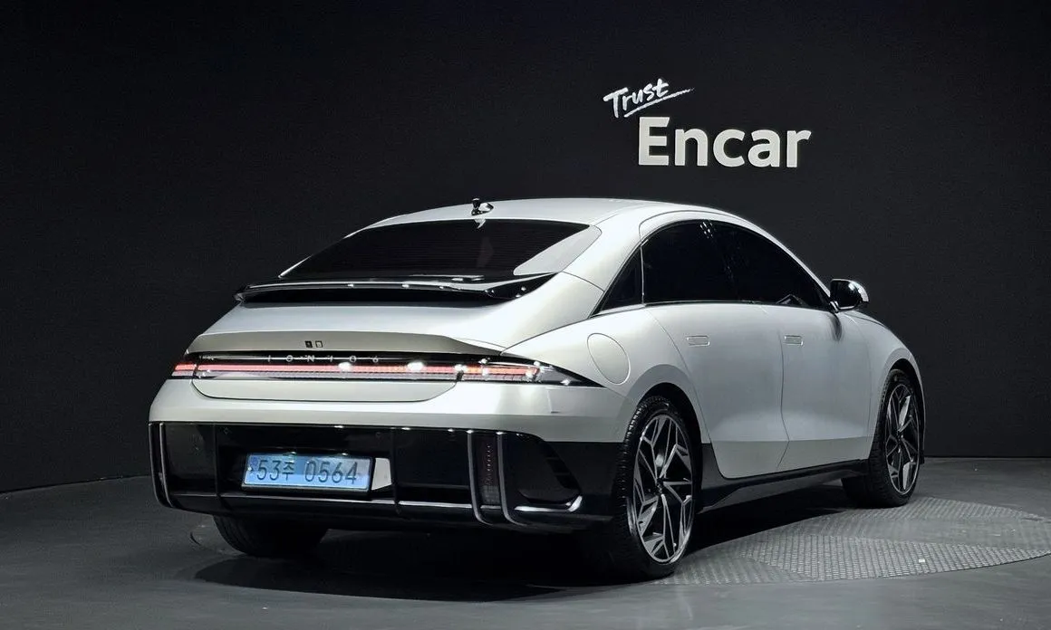 Hyundai Ioniq6 — фото 9