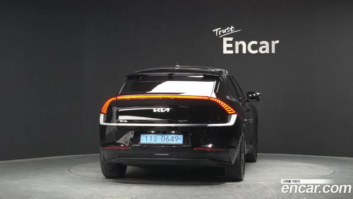 Kia EV6 2023 из KR, фото 3