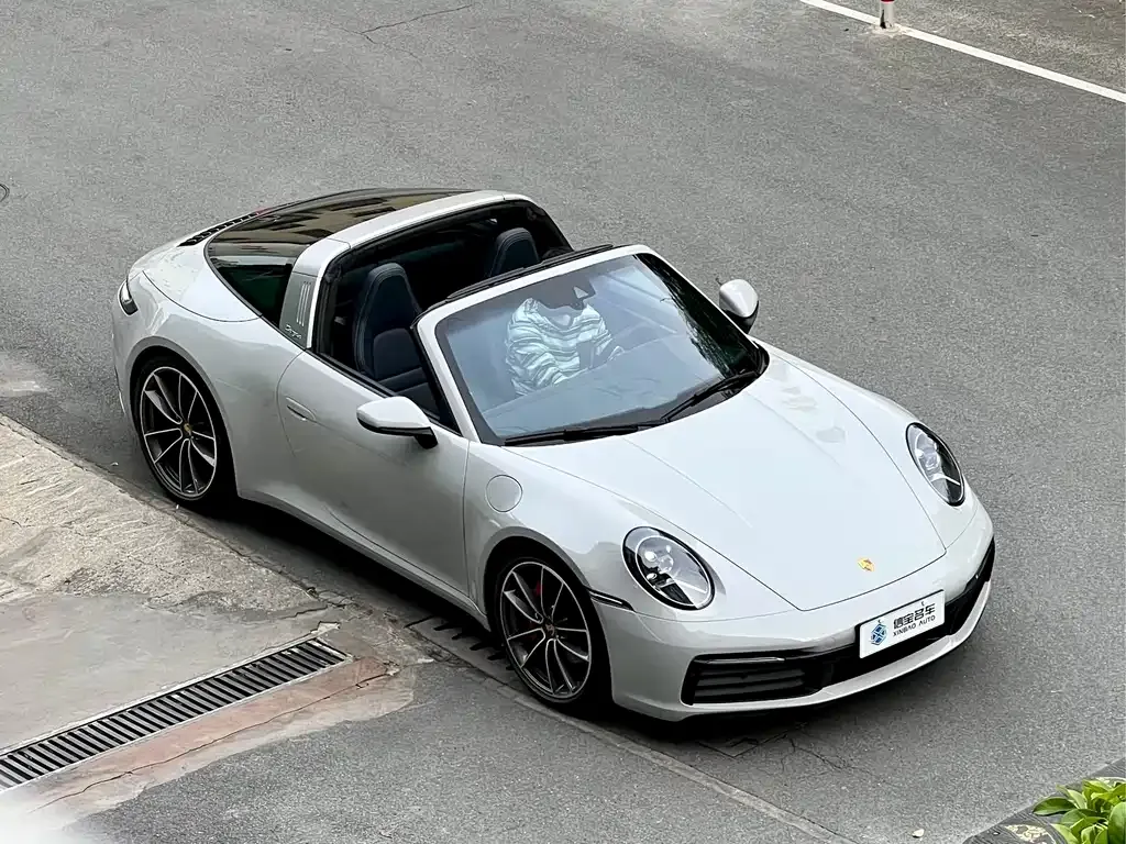 Porsche 911 2021 из CN, фото 7