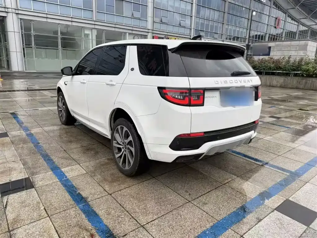 Land Rover Discovery Sport — фото 8