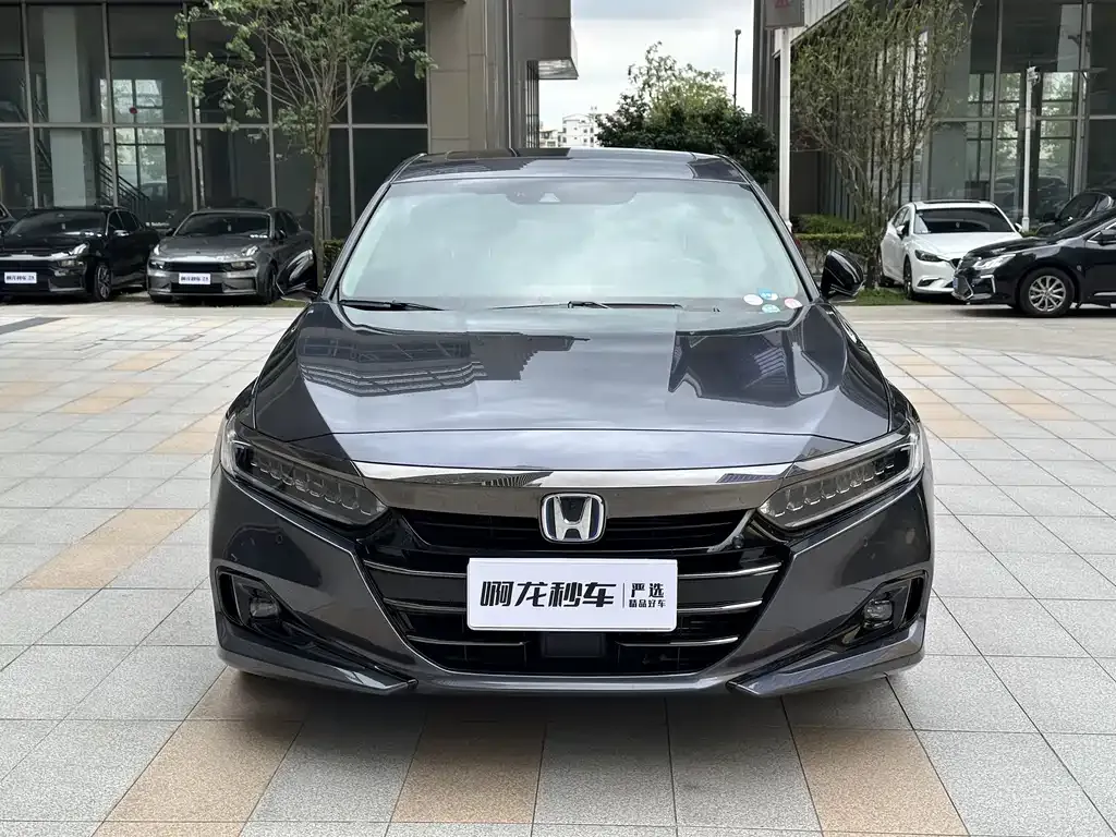 Honda Accord — фото 3