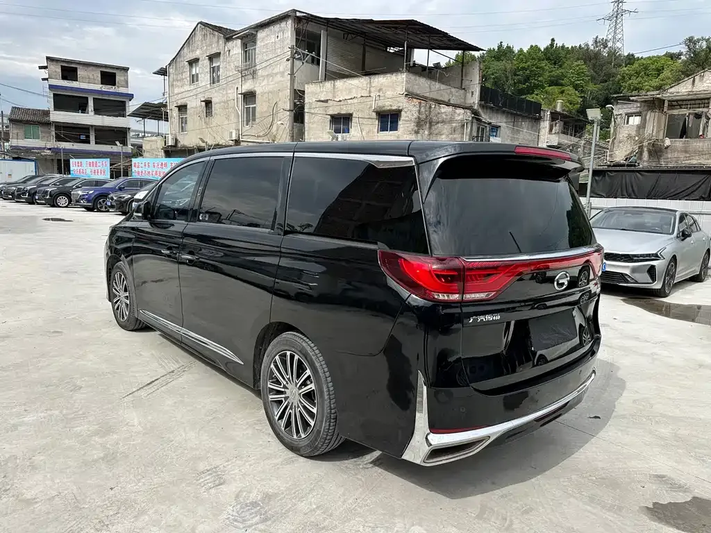 GAC Motor Trumpchi M8 — фото 8
