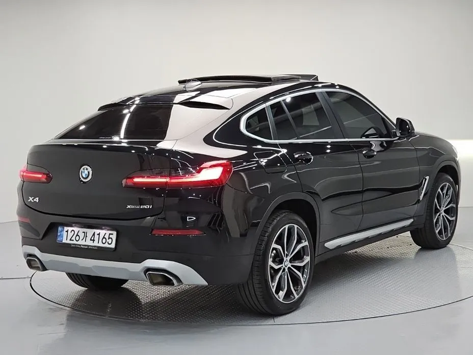 BMW X4 — фото 8