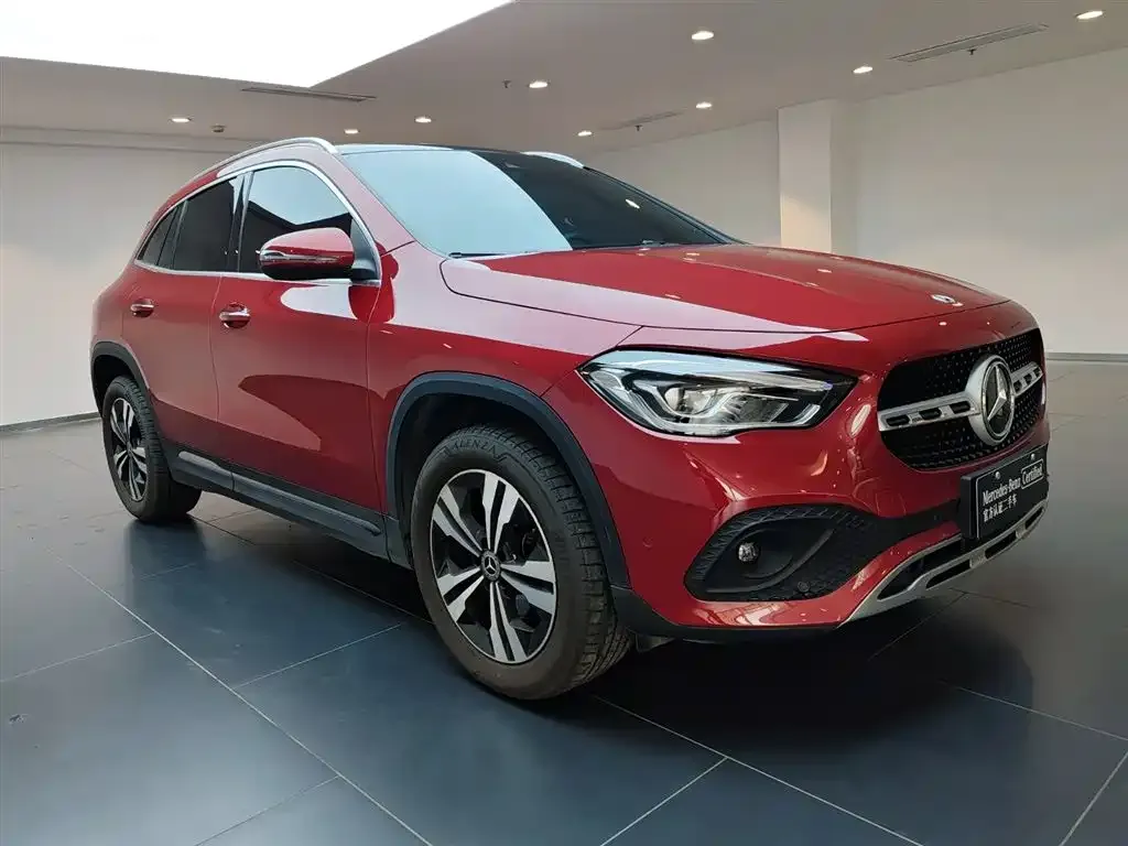 Mercedes-Benz GLA — фото 3