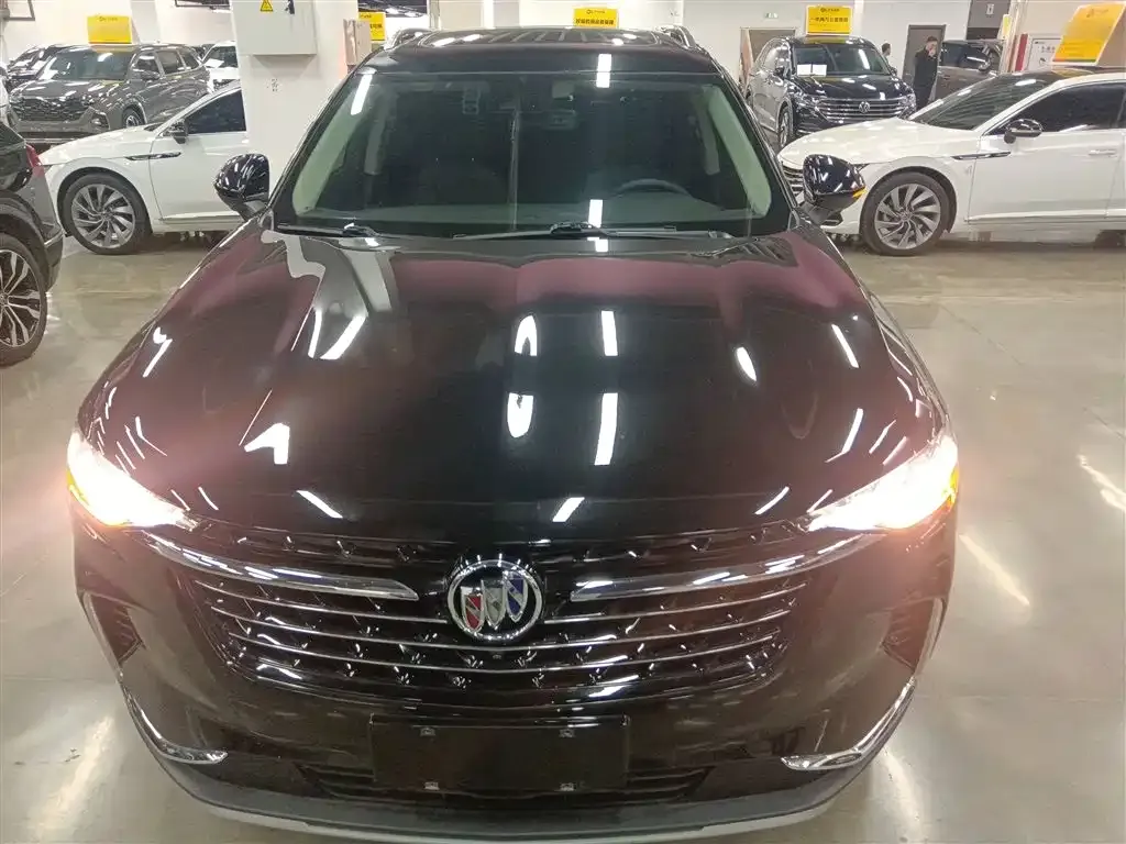 Buick Envision Plus — фото 5