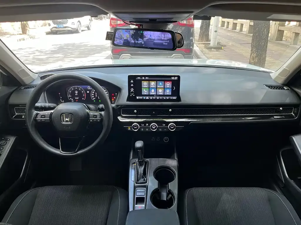 Honda Civic — фото 5