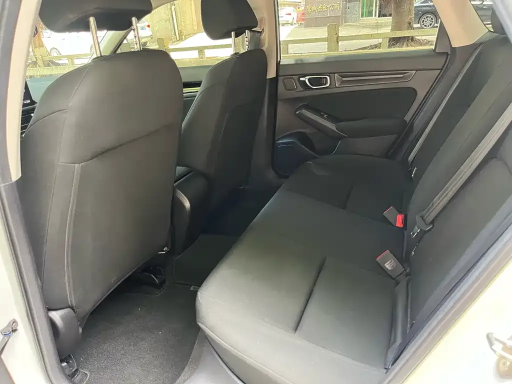 Honda Civic — фото 4