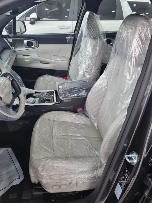 Kia Sorento — фото 5