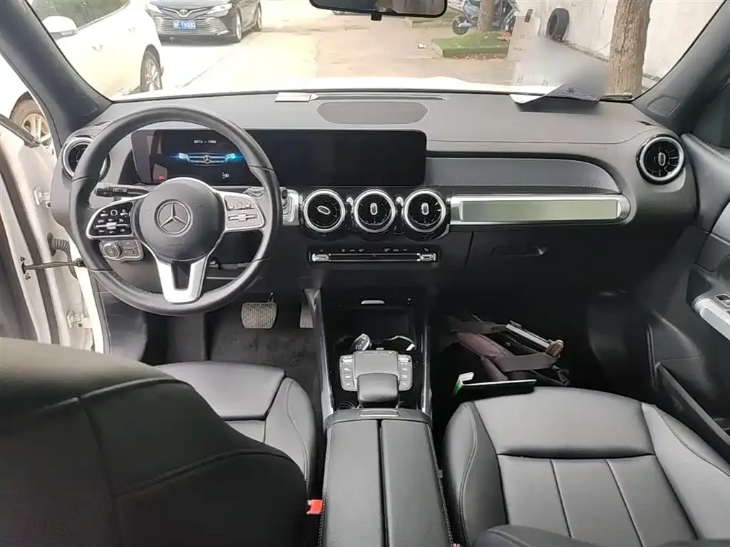 Mercedes-Benz GLB 2023 из CN, фото 4