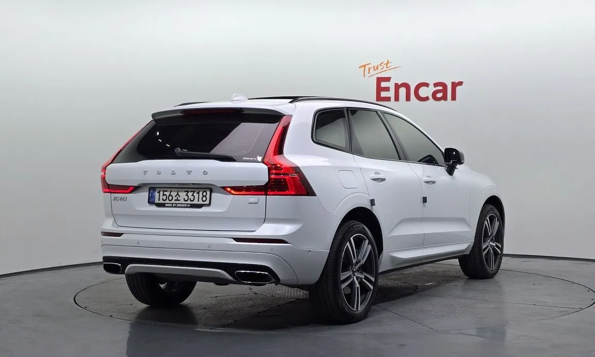Volvo XC60 2021 из KR, фото 4