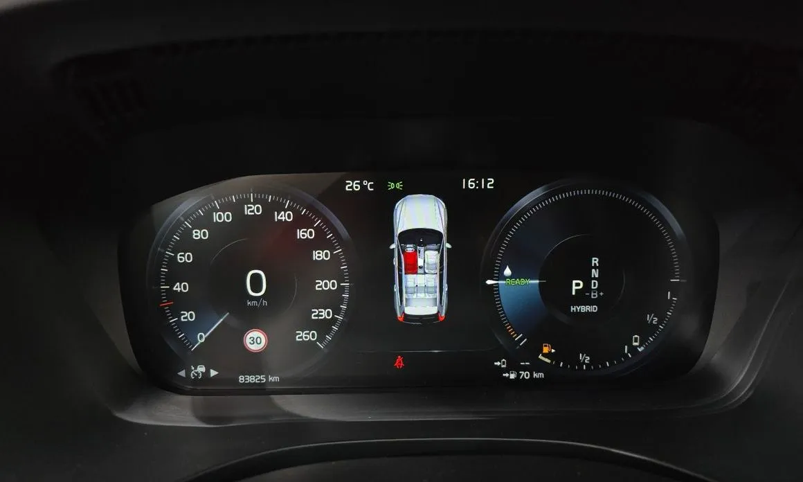 Volvo XC60 2021 из KR, фото 9