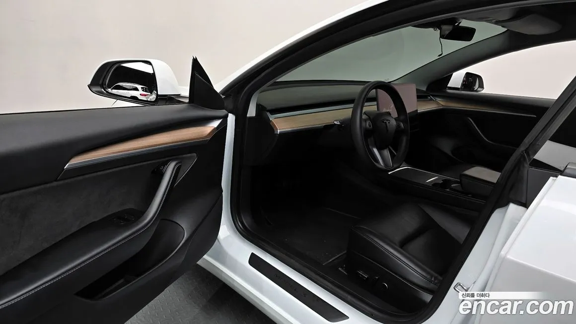 Tesla Model 3 2021 из KR, фото 6