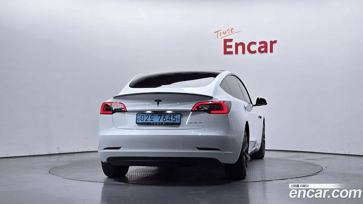 Tesla Model 3 2021 из KR, фото 3