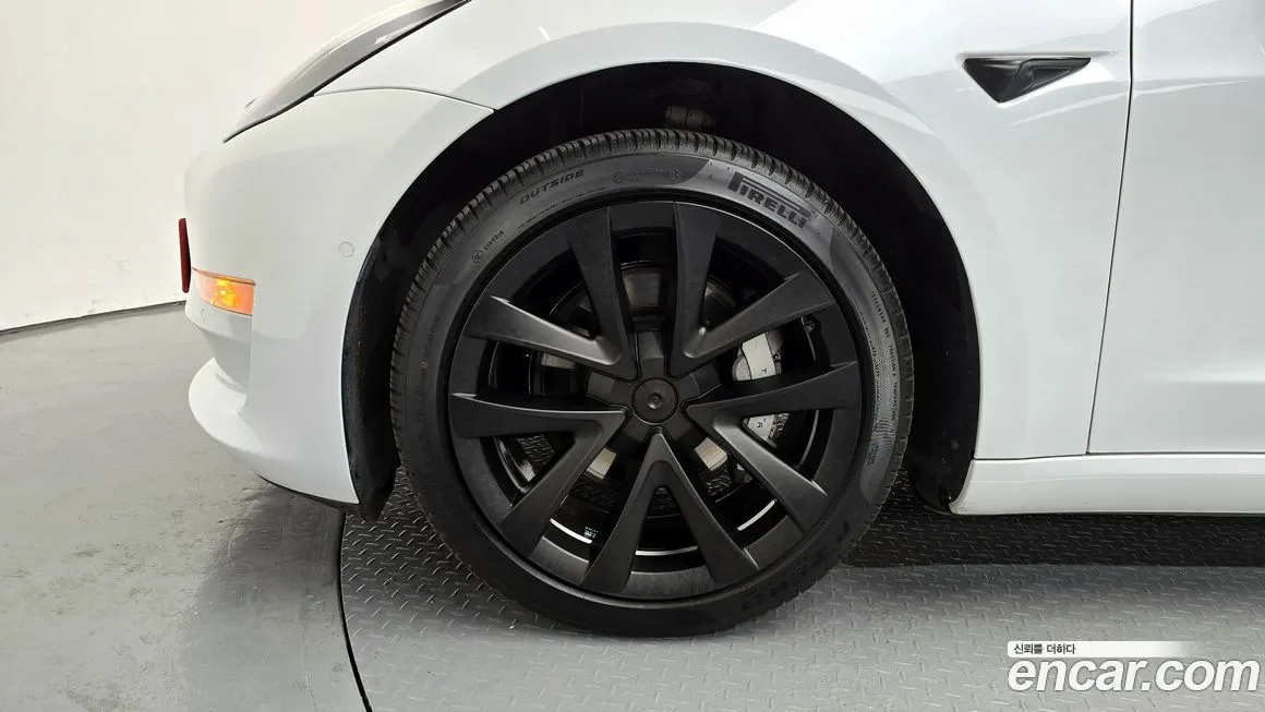 Tesla Model 3 2021 из KR, фото 8