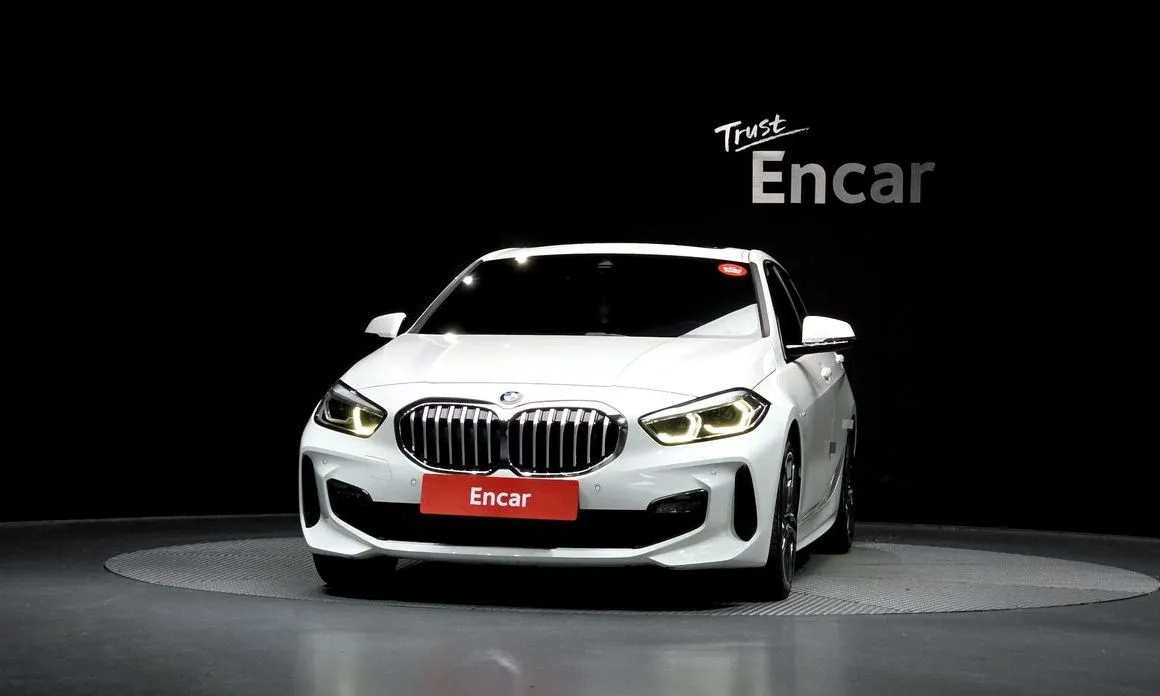 BMW 1-Series — фото 10