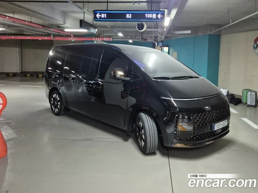 Hyundai Staria — фото 3
