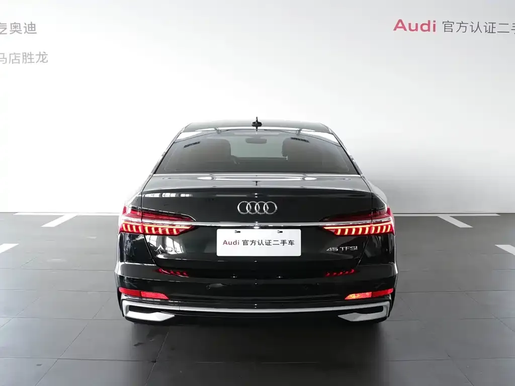 Audi A6L — фото 6