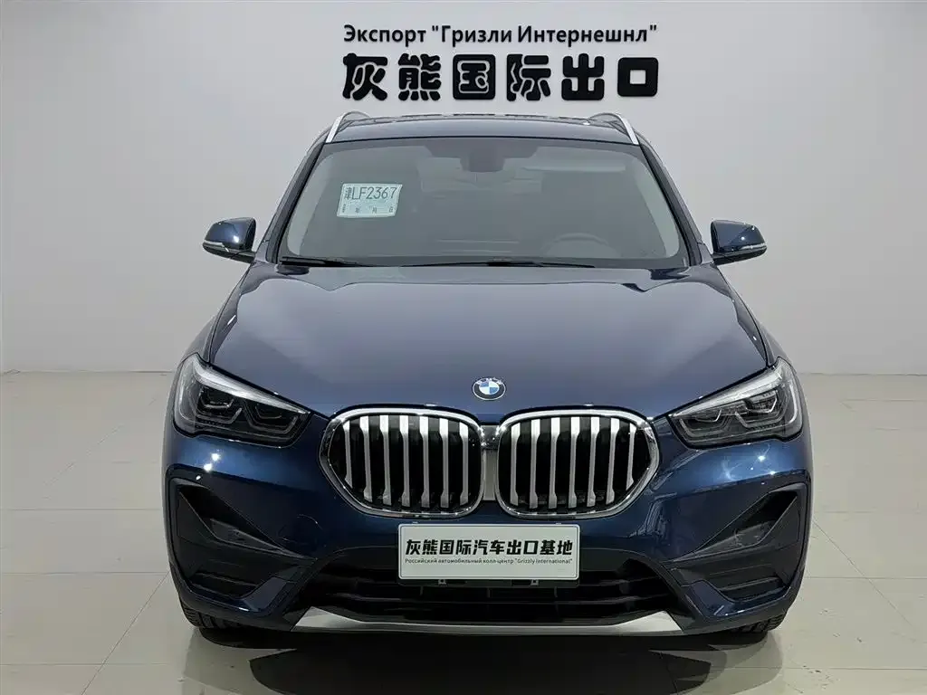 BMW X1 — фото 10