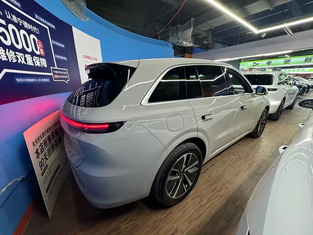 Li Auto L6 2025 из CN, фото 6
