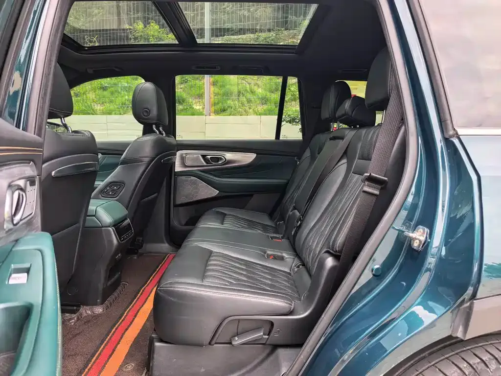 GAC Motor Trumpchi GS8 — фото 6