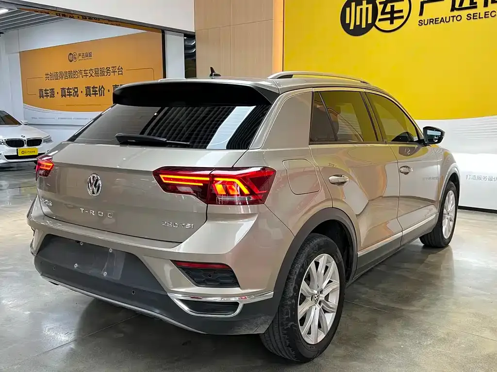Volkswagen T-Roc 2021 из CN, фото 9