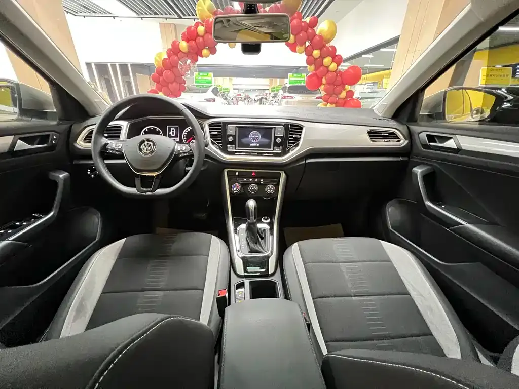 Volkswagen T-Roc 2021 из CN, фото 5