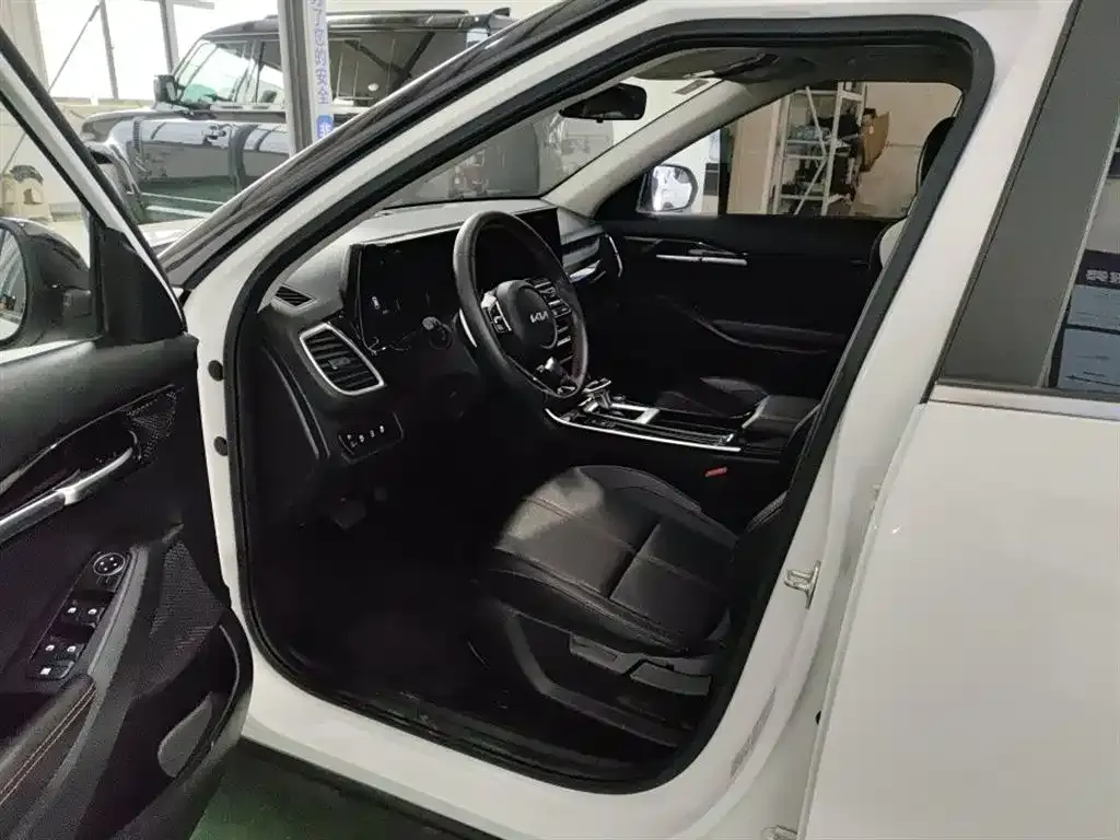 Kia KX3 — фото 6
