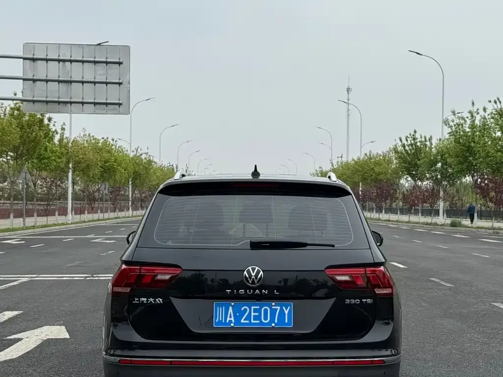 Volkswagen Tiguan L 2022 из CN, фото 10
