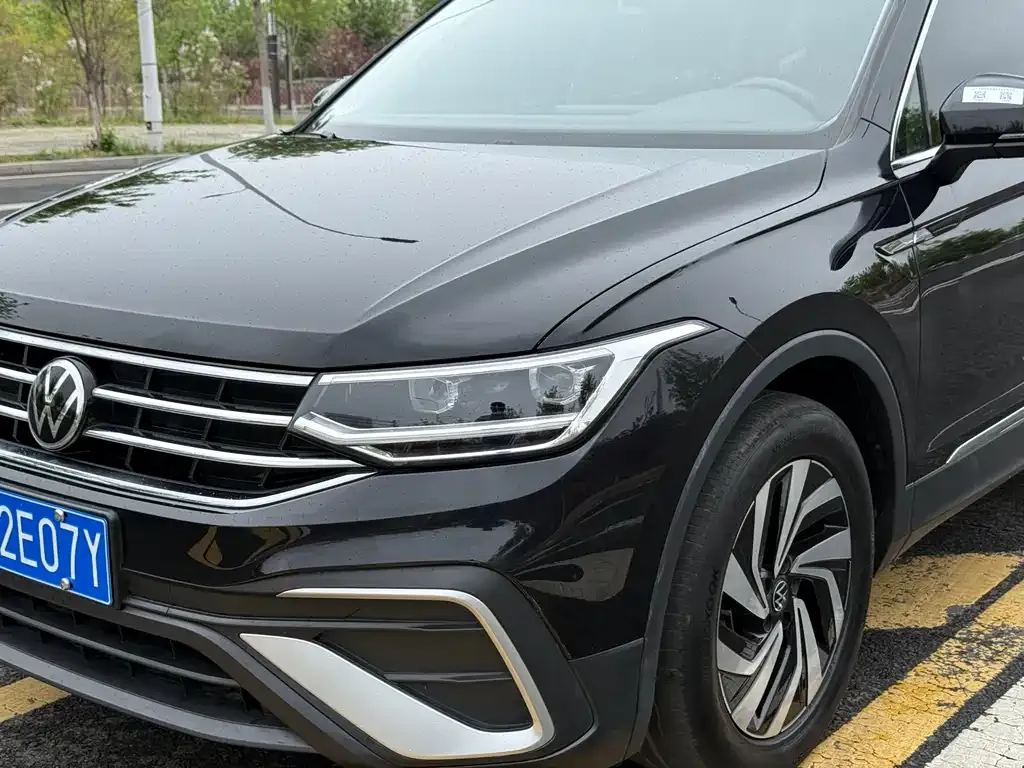 Volkswagen Tiguan L 2022 из CN, фото 5