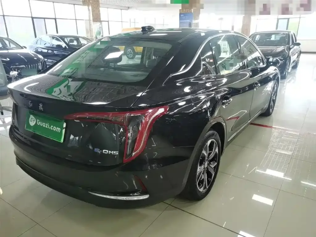 Hongqi E-QM5 2023 из CN, фото 10