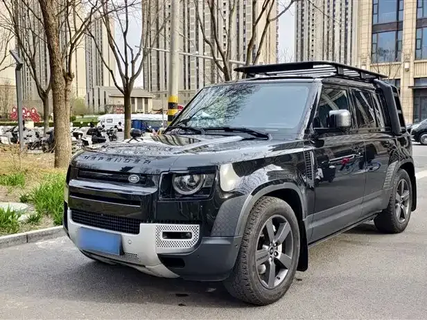 Land Rover Defender — фото 10