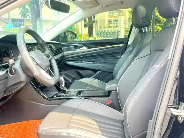 Volkswagen Passat — фото 4